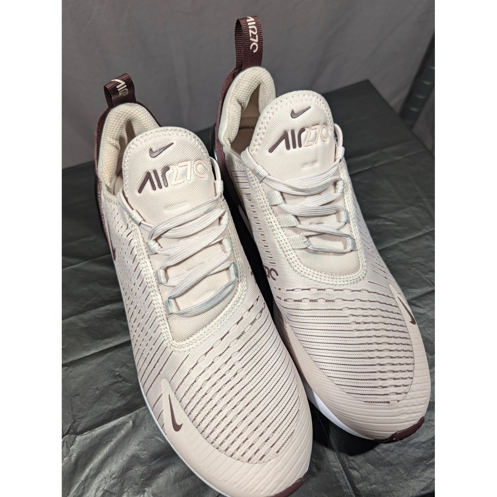 Nike Air Max 270 Womens 9.5 Silt Red Burgundy Crush Running Shoes HJ3222-601